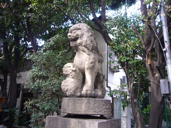 開口神社の狛犬